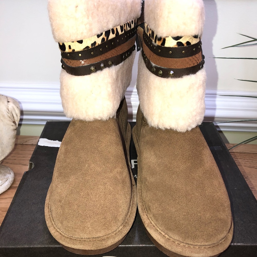❤️MAKE OFFER❤️ - Picture 2 of 5